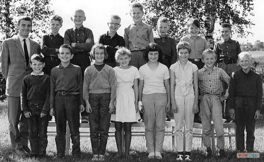 Sandby folkskola åk 3-4 läsåret 1962-63 lärare Anders Ekström skänkt av Börje Wennberg