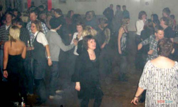 3 80- och 90-tals party på Folkan 8 mars 2008
