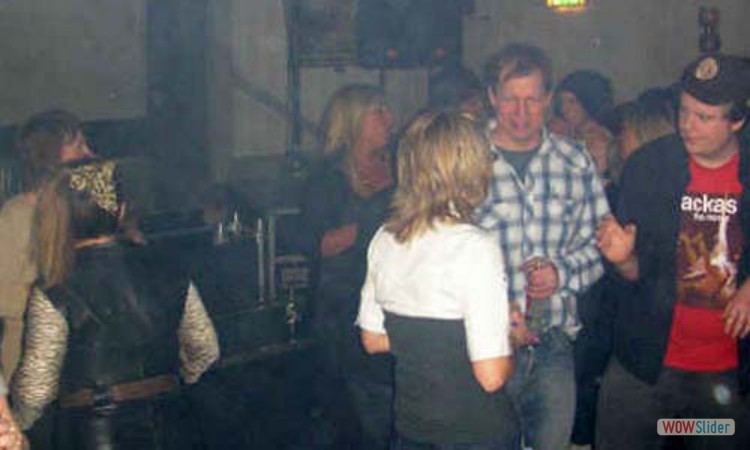 6 80- och 90-tals party på Folkan 8 mars 2008