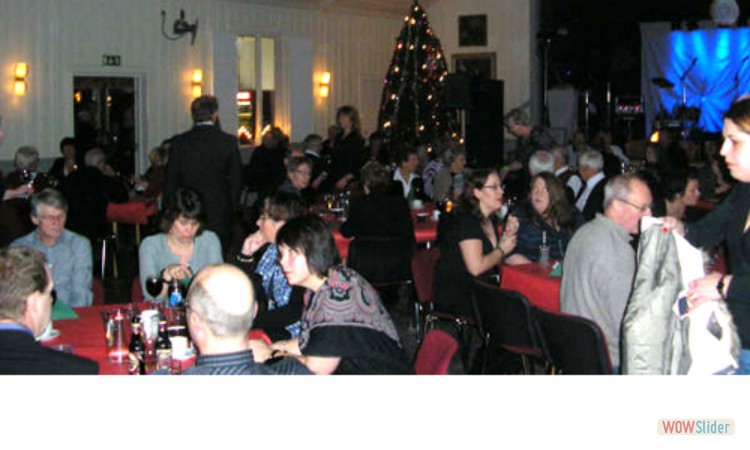 2 Luciadans med Bröderna Brööl 13 december 2008
