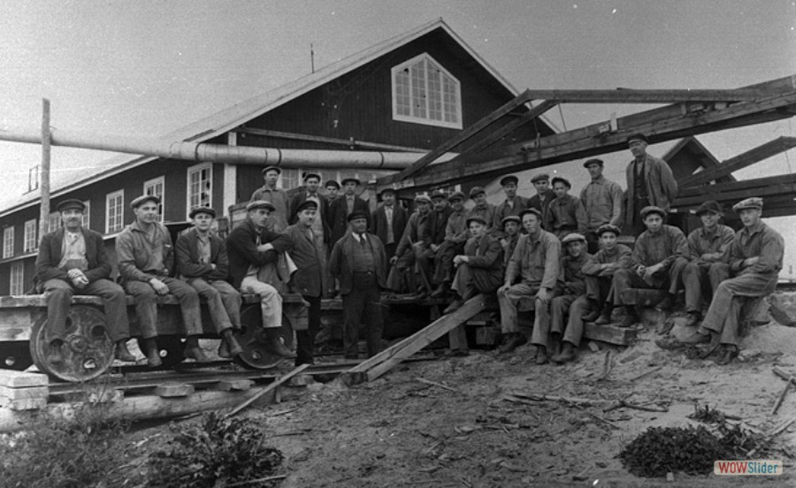 6 Gruppbild sågen 1920