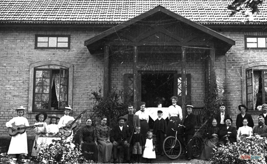 30 Gårdsfest vid Danmark 1904