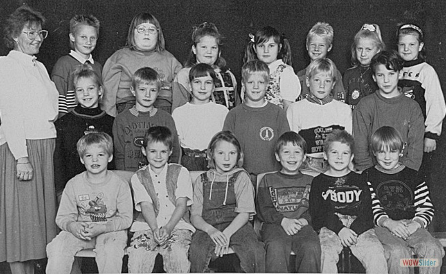 1990-91 Björkängsskolan klass Röd lärare Barbro Birgersson