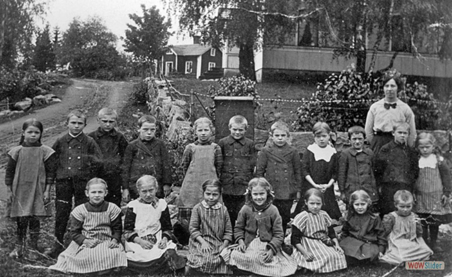 1915 Karlholms småskola