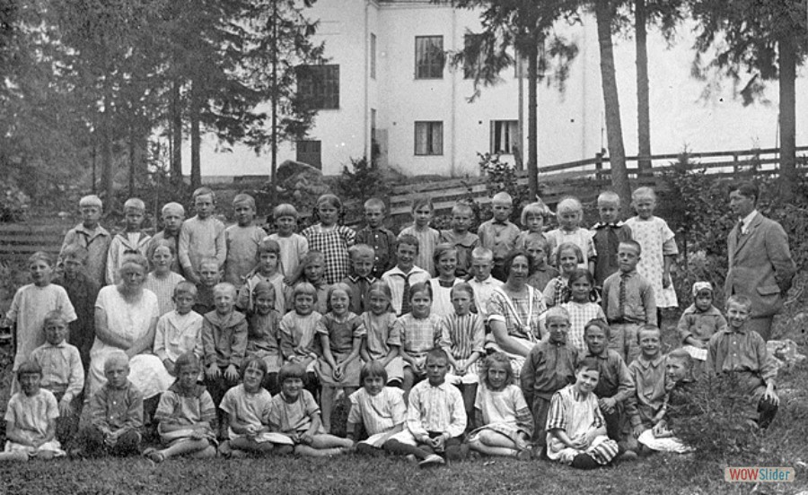 1927 Karlholms skola lärare Maja Persson