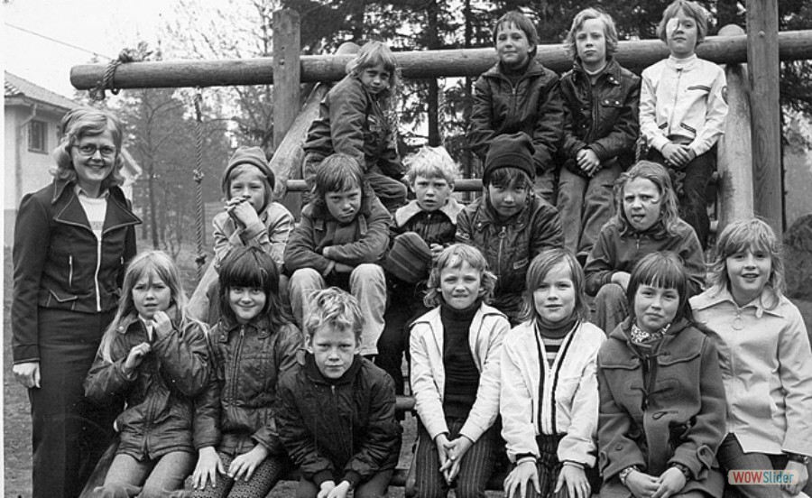 1972-73 Karlholms skola klass 2B lärare Inger Wesslander